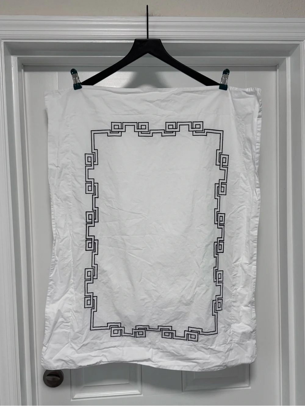 Dea Italian Linens Hand Embroidered Greek Key Queen Shams Set